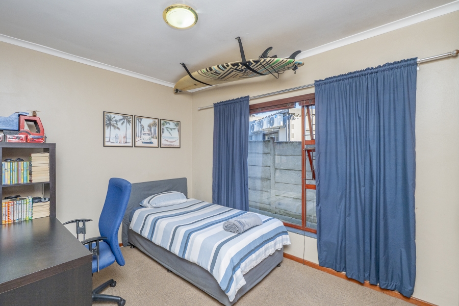 5 Bedroom Property for Sale in Protea Heights Western Cape